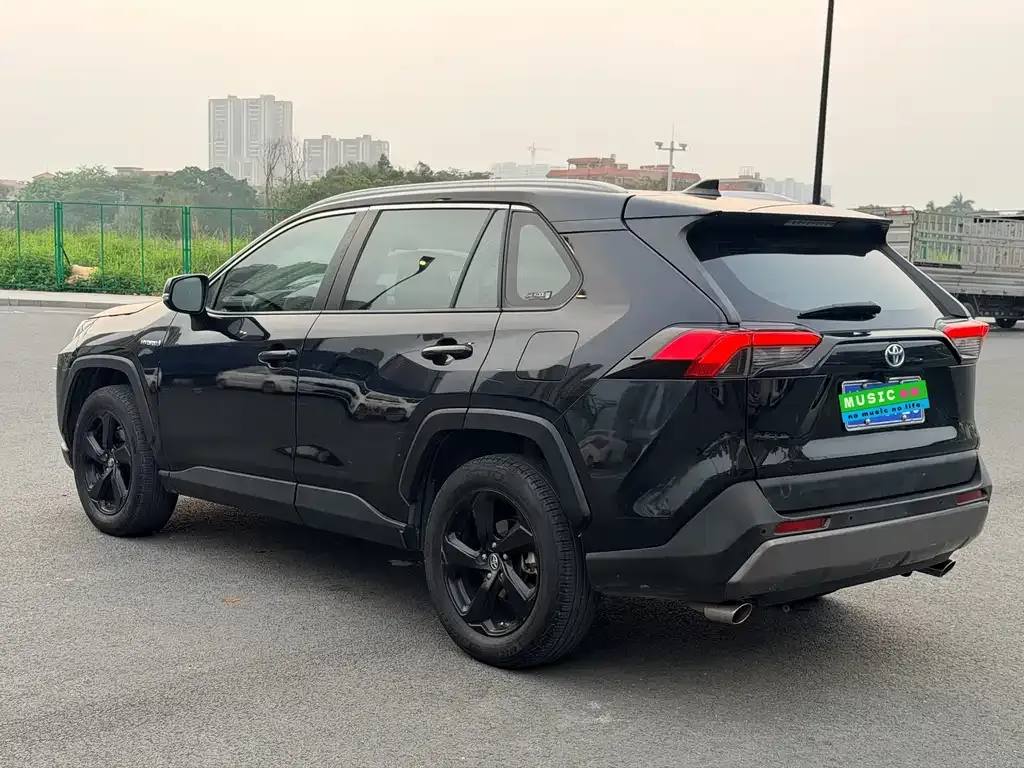 Toyota RAV4 2021 из CN, фото 6