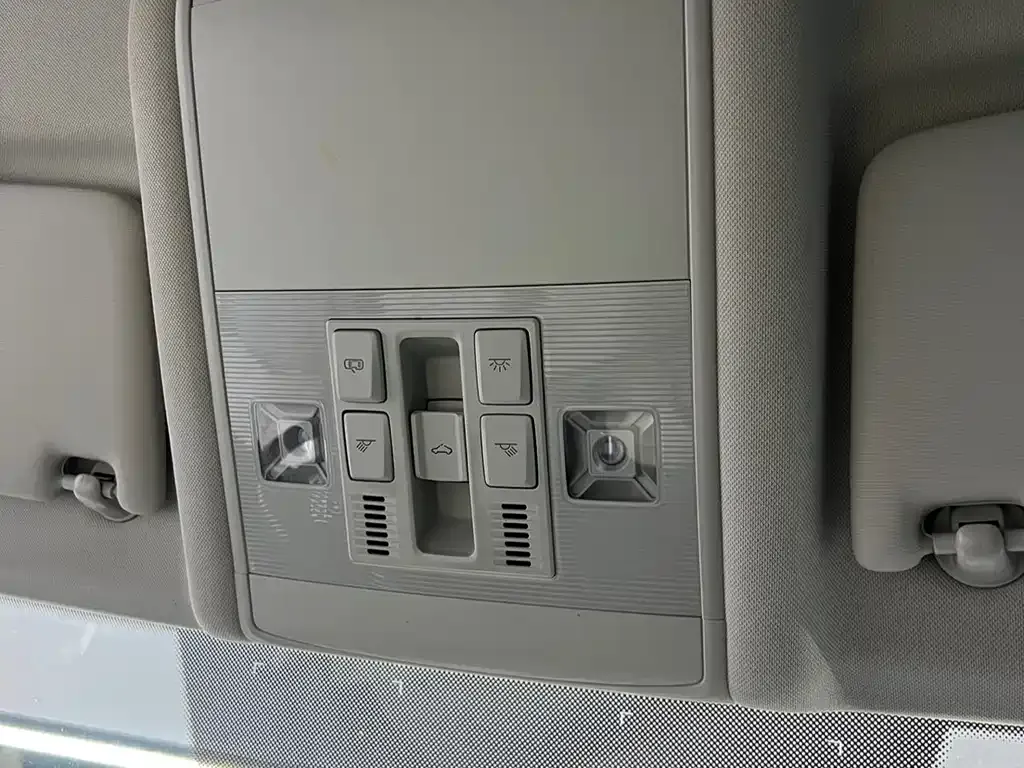 Volkswagen Passat — фото 6