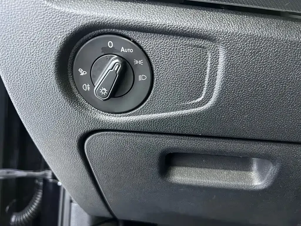 Volkswagen Passat — фото 9