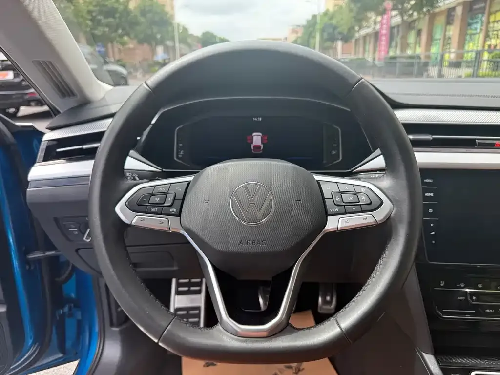 Volkswagen CC — фото 2