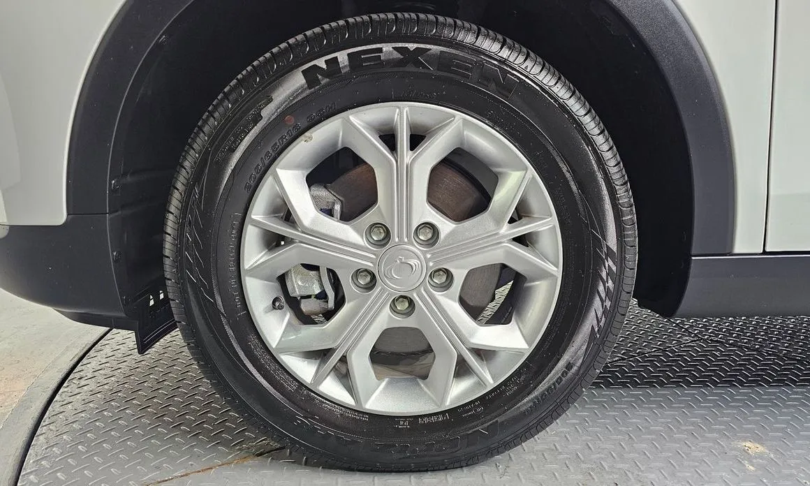 KG Mobility (Ssangyong) TIBOLI 2025 из KR, фото 10