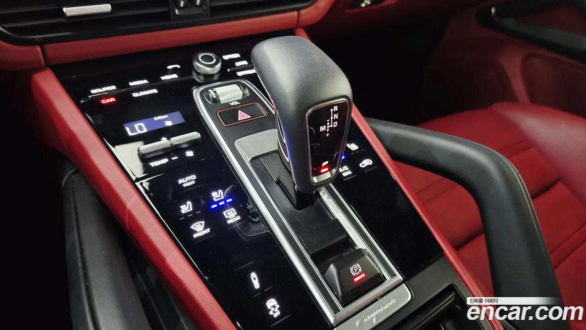 Porsche Cayenne 2023 из KR, фото 10