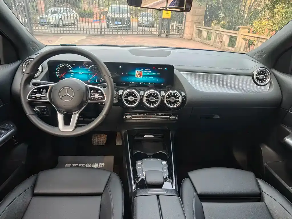 Mercedes-Benz GLA — фото 3