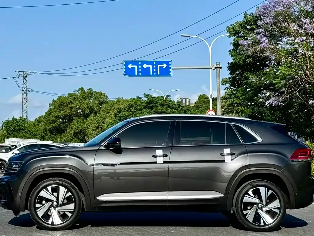 Volkswagen Teramont X 2022 из CN, фото 6