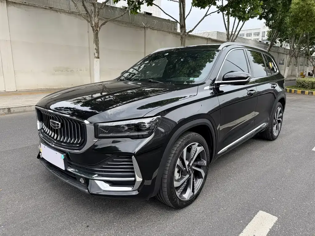 Geely Xingyue L — фото 1
