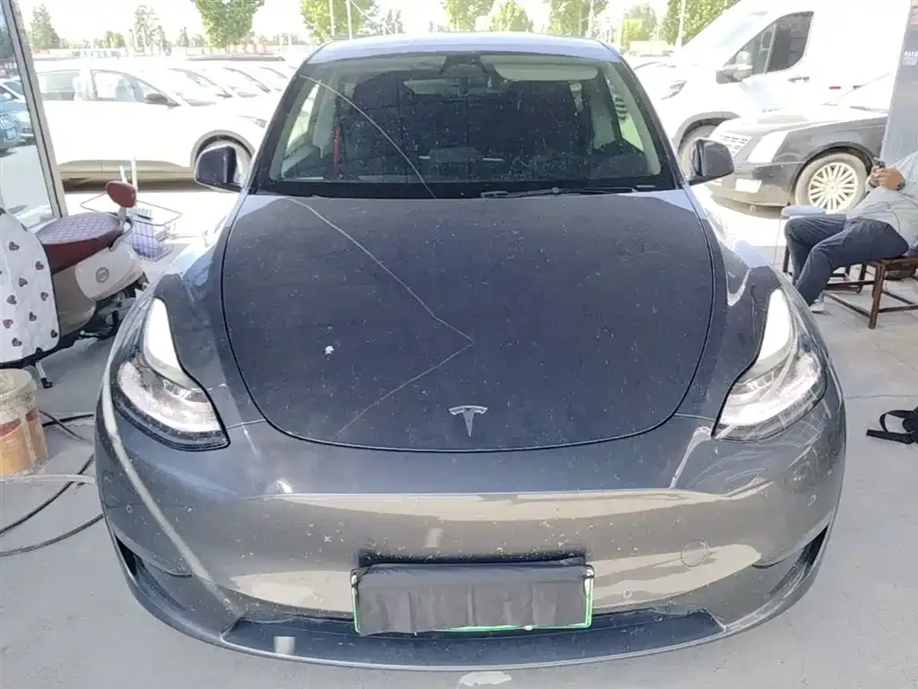 Tesla Model Y — фото 5