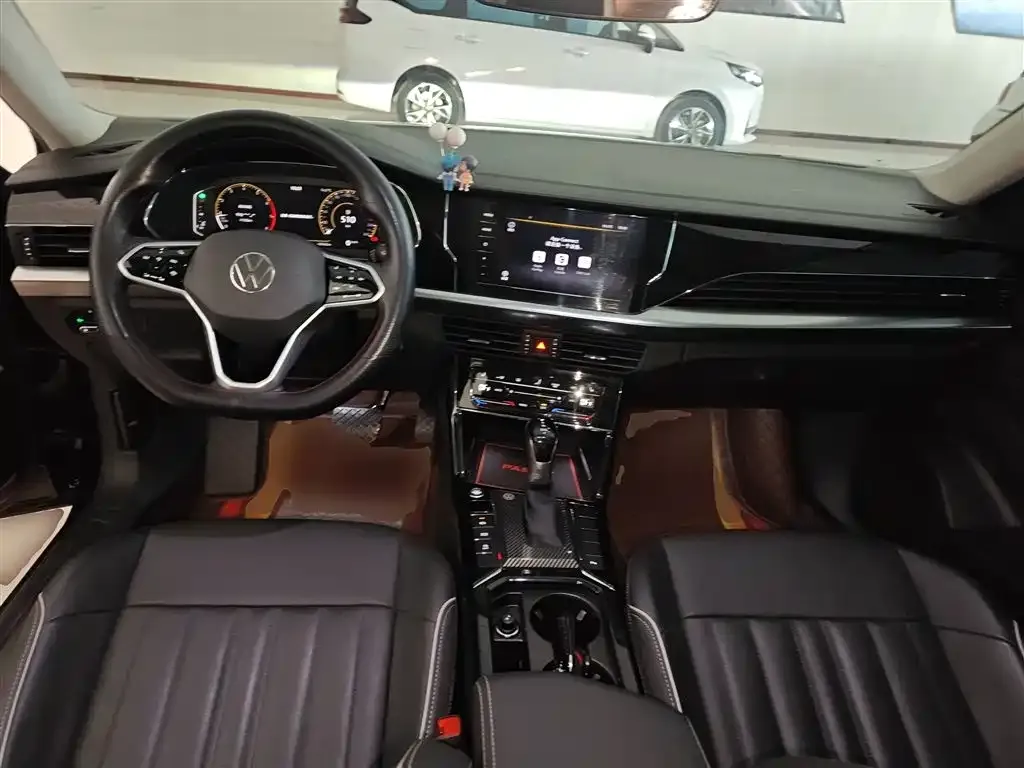 Volkswagen Passat — фото 5