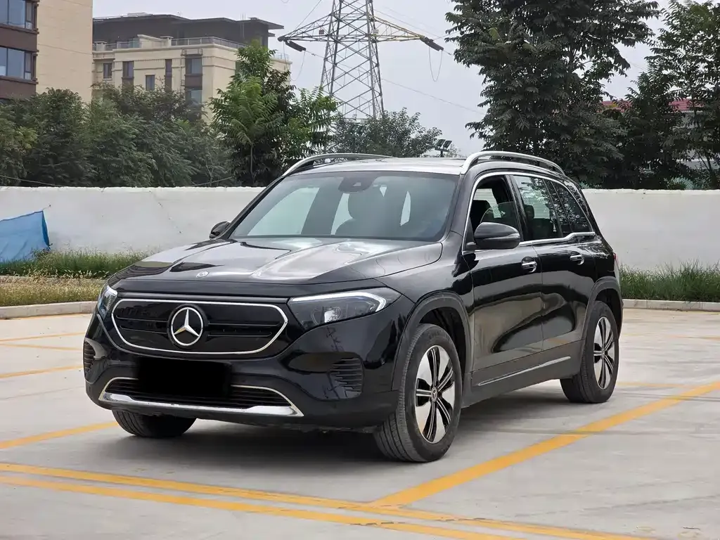 Mercedes-Benz EQB