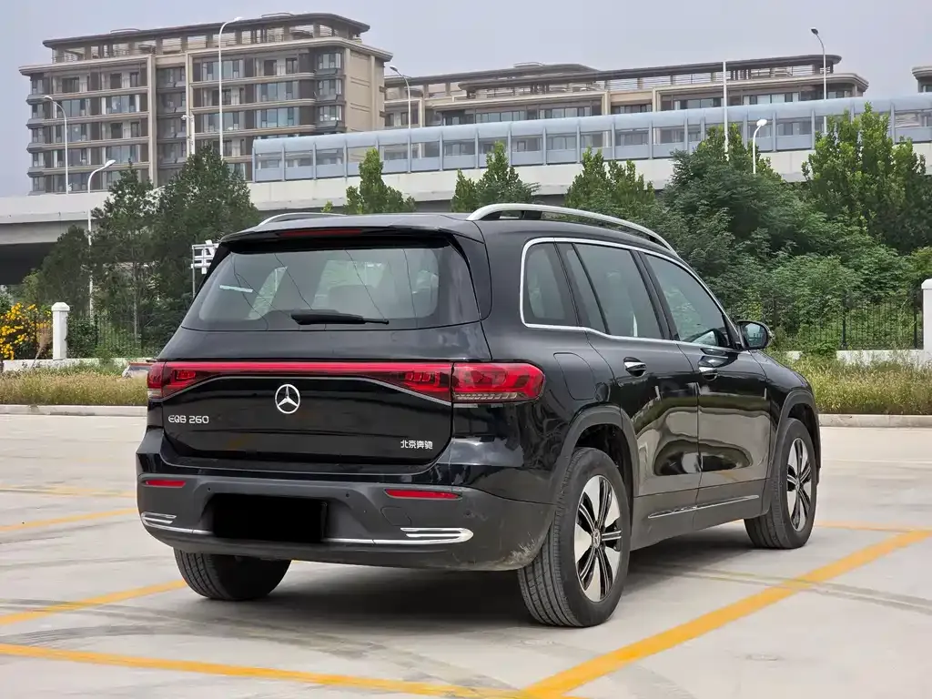 Mercedes-Benz EQB 2024 из CN, фото 3
