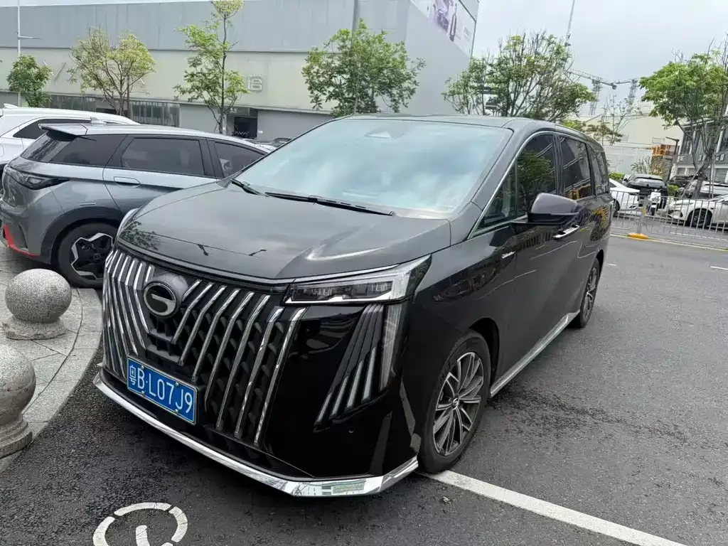 GAC Motor Trumpchi M8 — фото 1