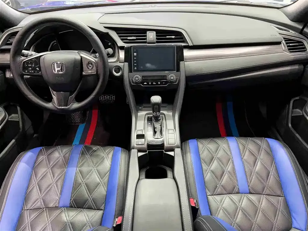 Honda Civic — фото 8