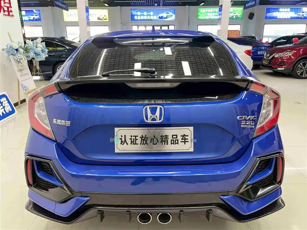 Honda Civic — фото 6