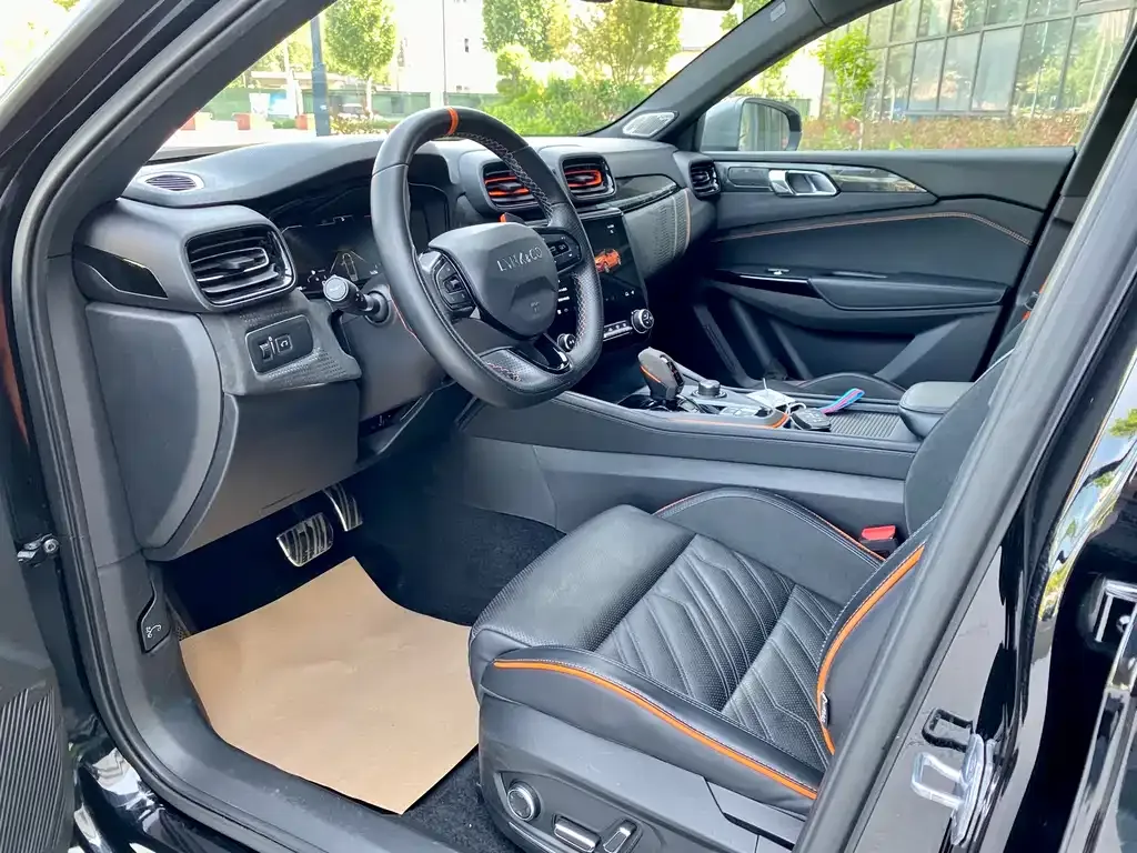 Lynk & Co 02 Hatchback 2022 из CN, фото 6