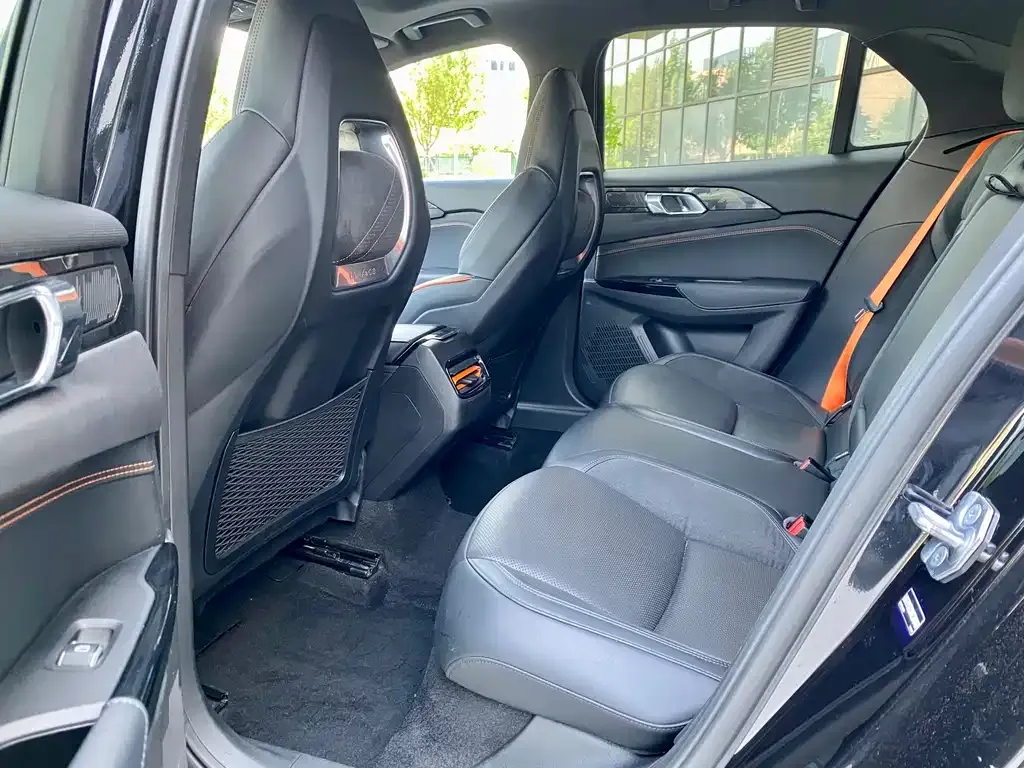 Lynk & Co 02 Hatchback 2022 из CN, фото 3