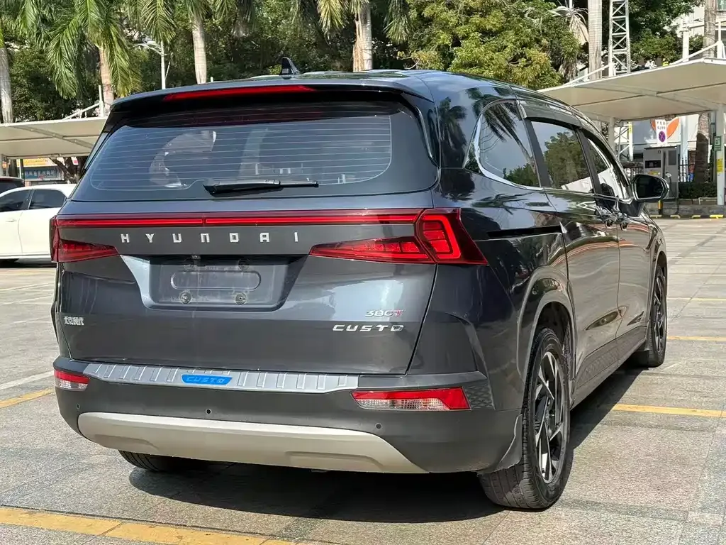 Hyundai Custo 2023 из CN, фото 6
