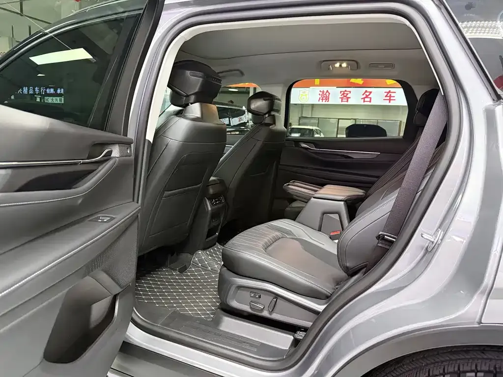 Ford Edge — фото 2
