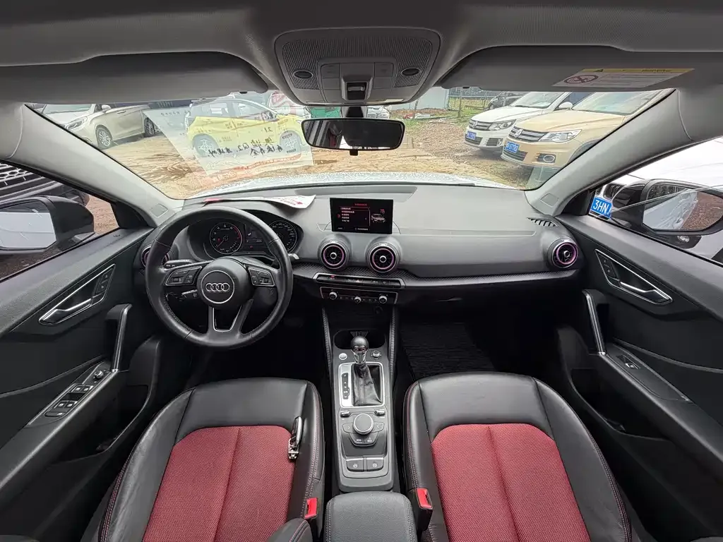 Audi Q2L 2021 из CN, фото 3