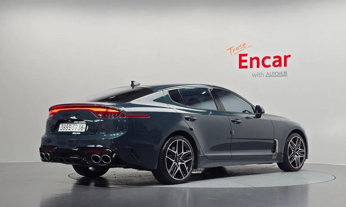Kia Stinger 2023 из KR, фото 9