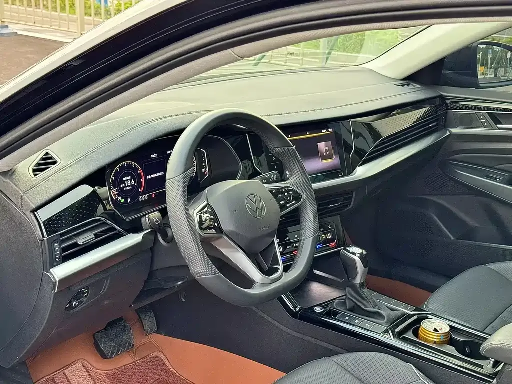 Volkswagen Passat — фото 2