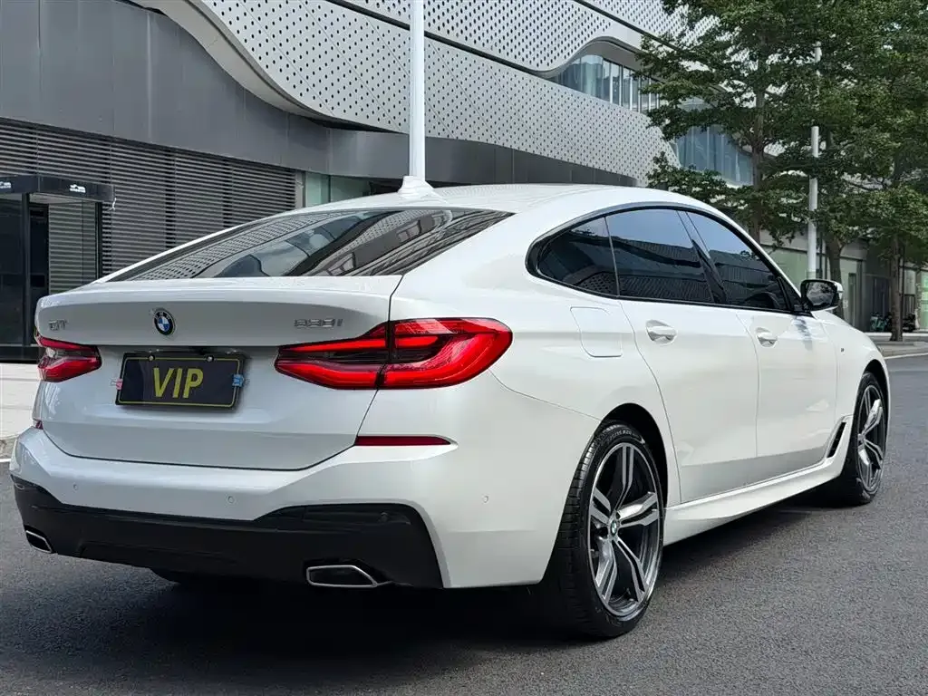 BMW 6 Series GT — фото 8