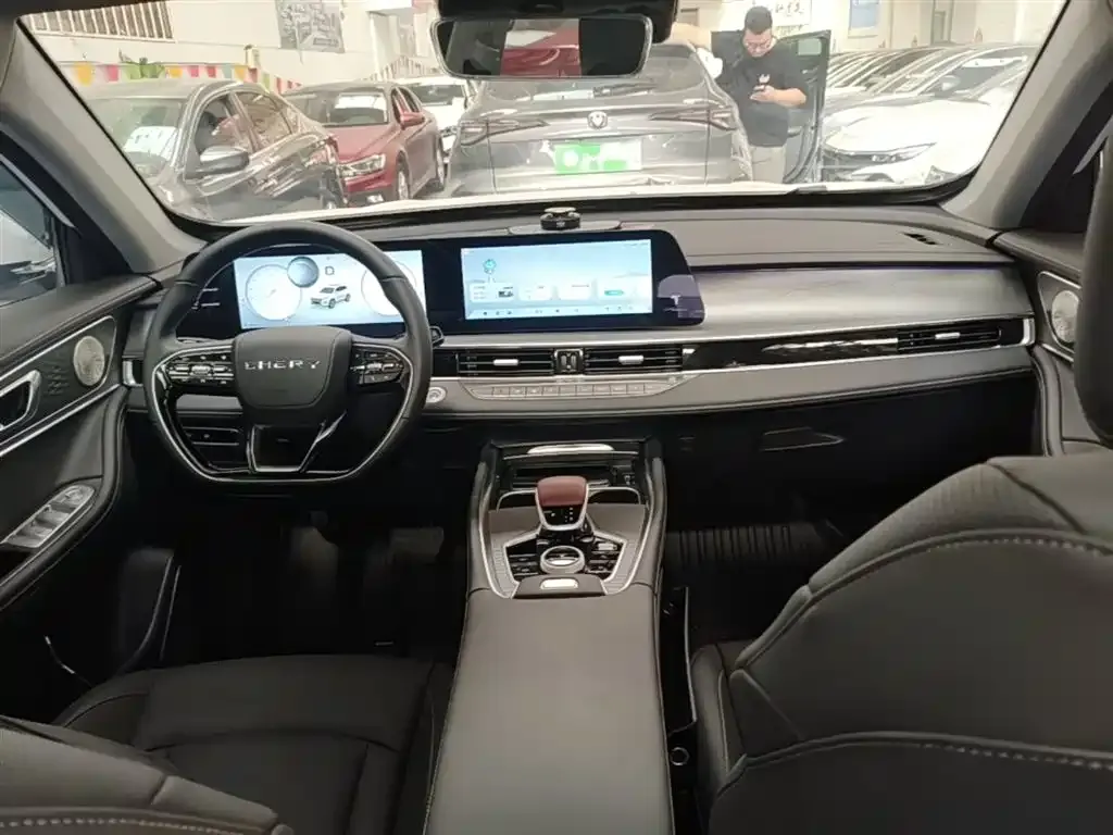 Chery Tiggo 8 PRO — фото 9