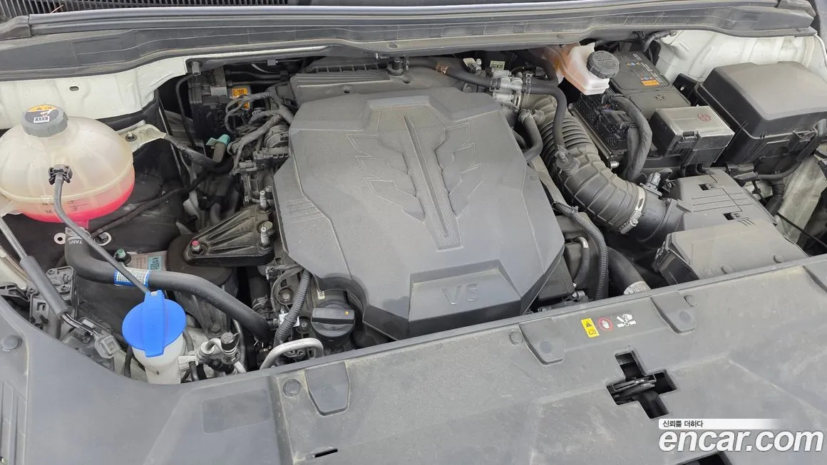 Kia Carnival — фото 10