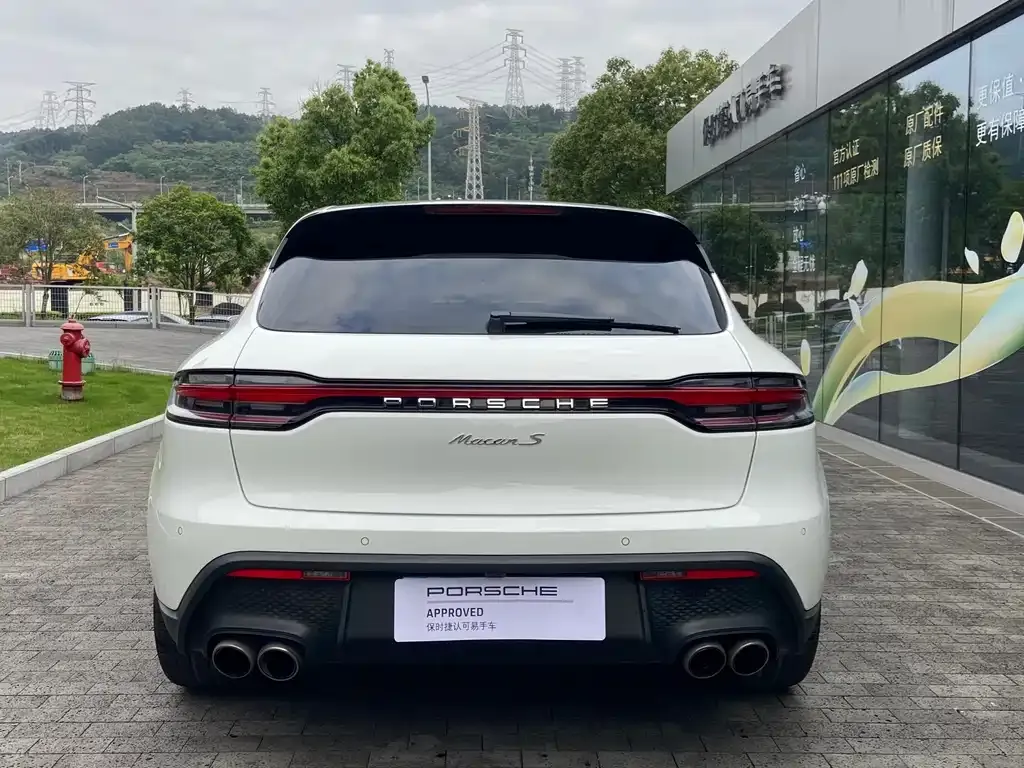 Porsche Macan — фото 10