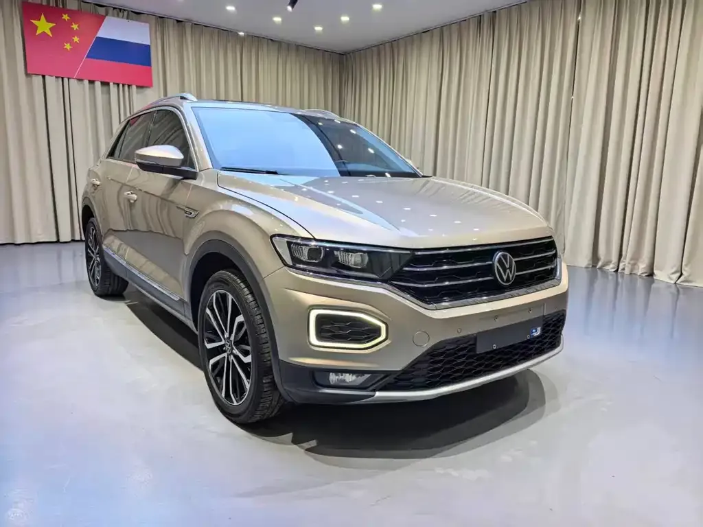 Volkswagen T-Roc — фото 2