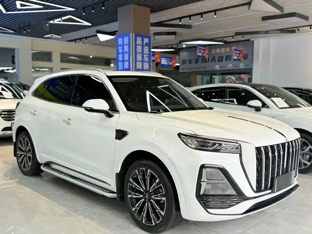 Hongqi HS5 — фото 1