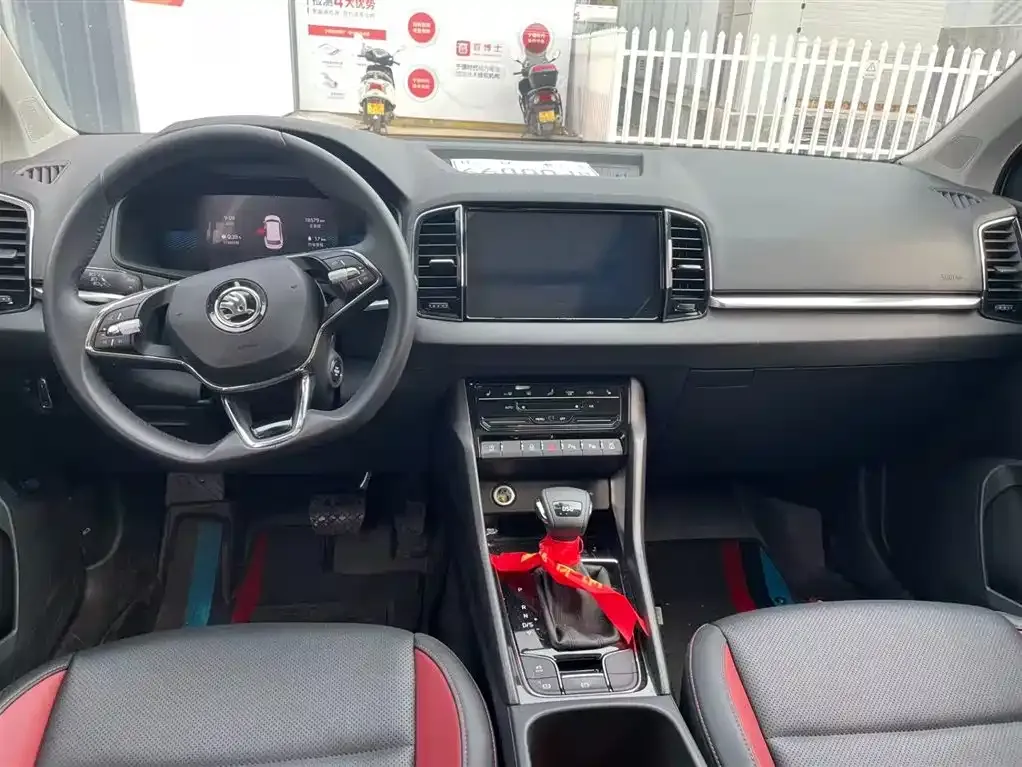 Skoda Karoq — фото 5