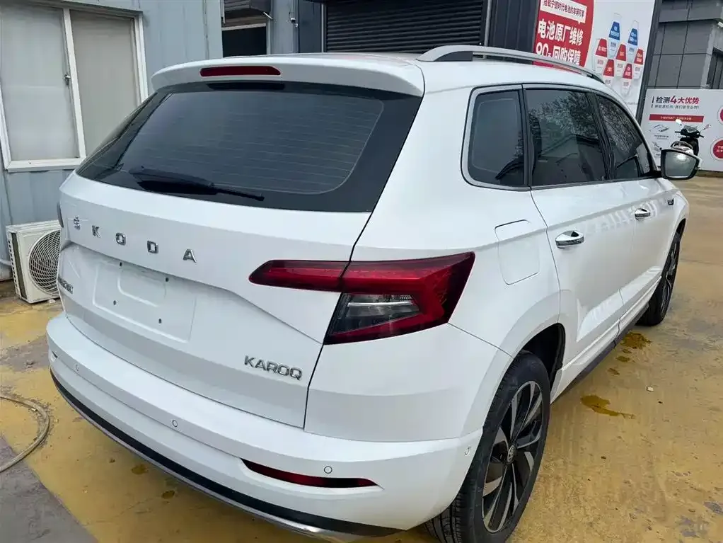 Skoda Karoq — фото 7