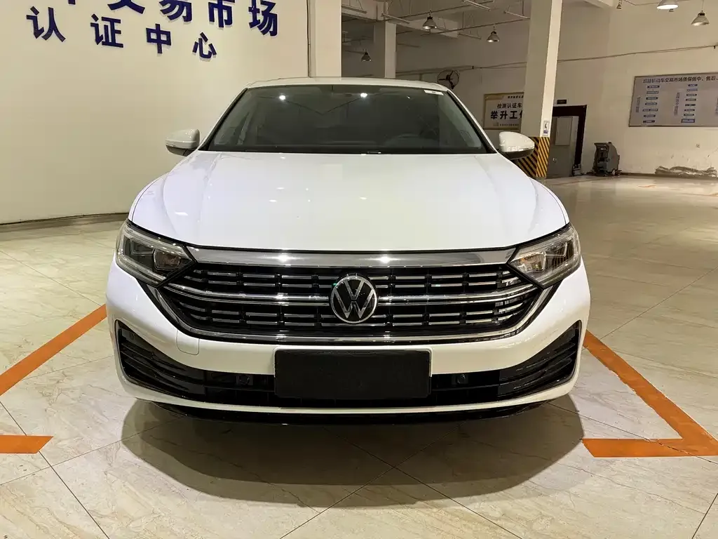Volkswagen Sagitar 2023 из CN, фото 2