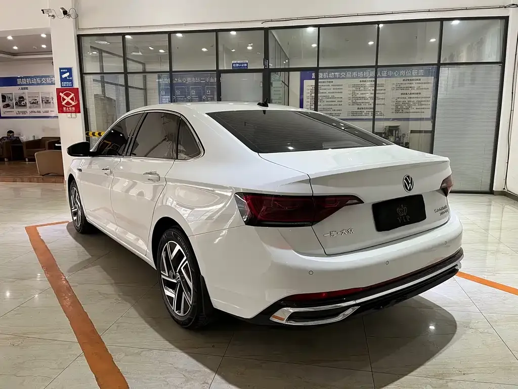 Volkswagen Sagitar 2023 из CN, фото 10