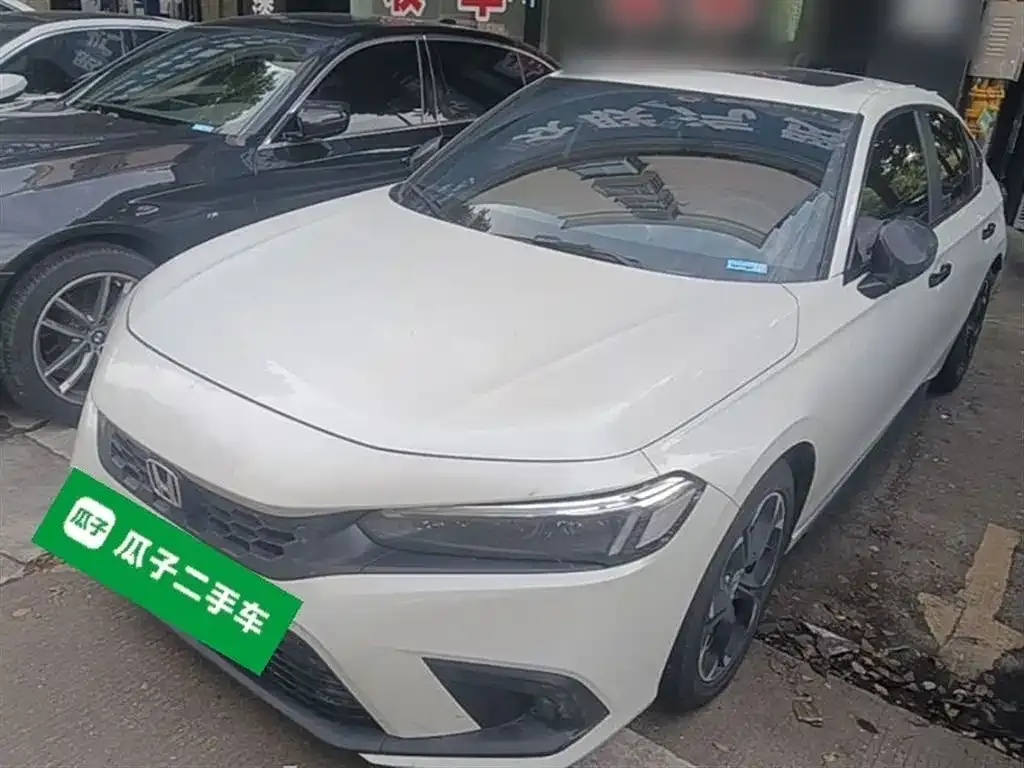 Honda Civic — фото 1