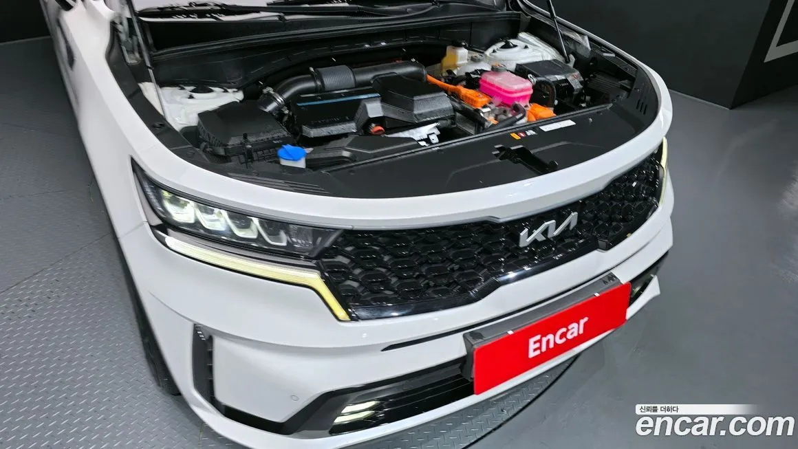 Kia Sorento — фото 9