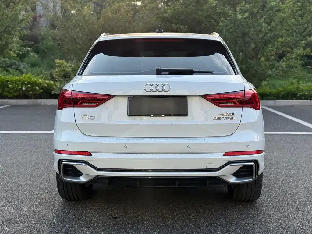 Audi Q3 — фото 3