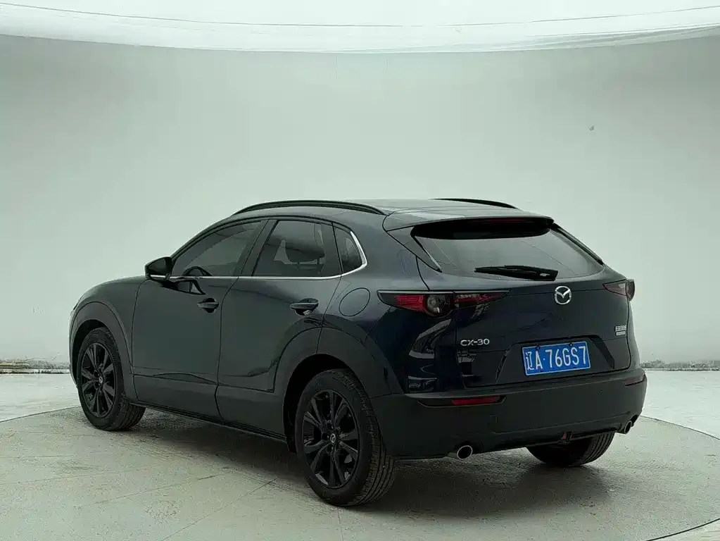 Mazda CX-30 — фото 4