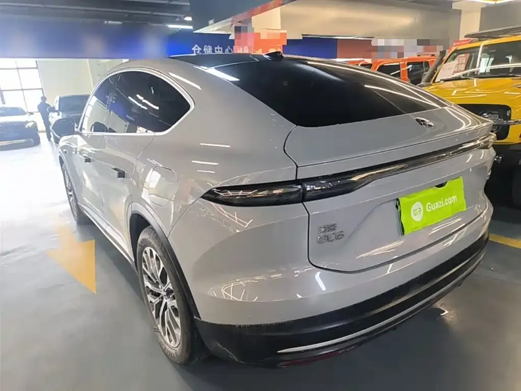 NIO EC6 — фото 8