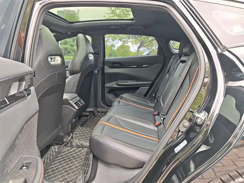 Changan UNI-V 2024 из CN, фото 6