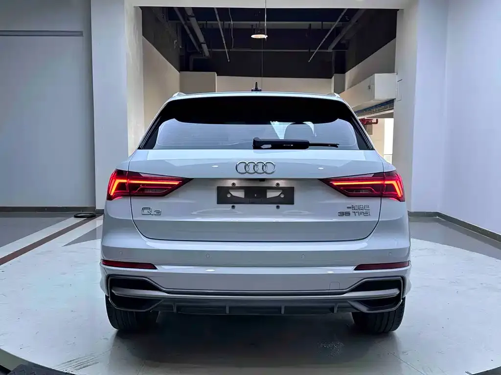 Audi Q3 — фото 3