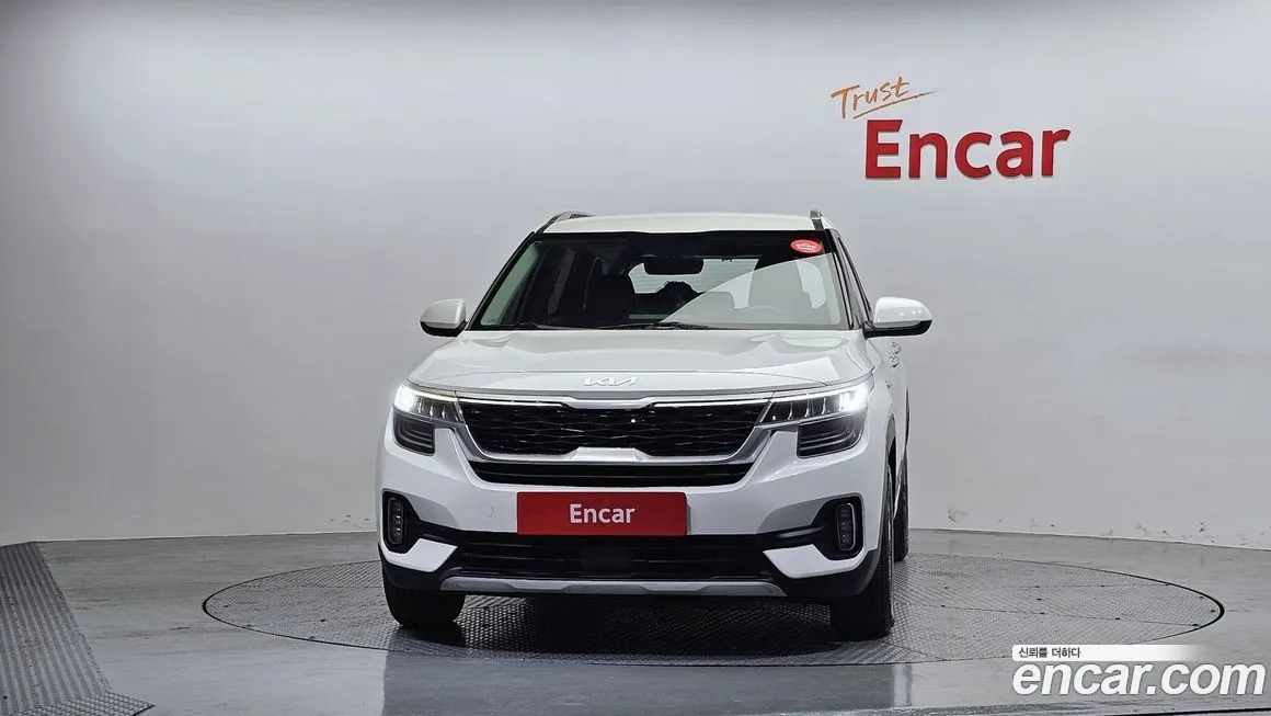 Kia Seltos 2023 из KR, фото 2