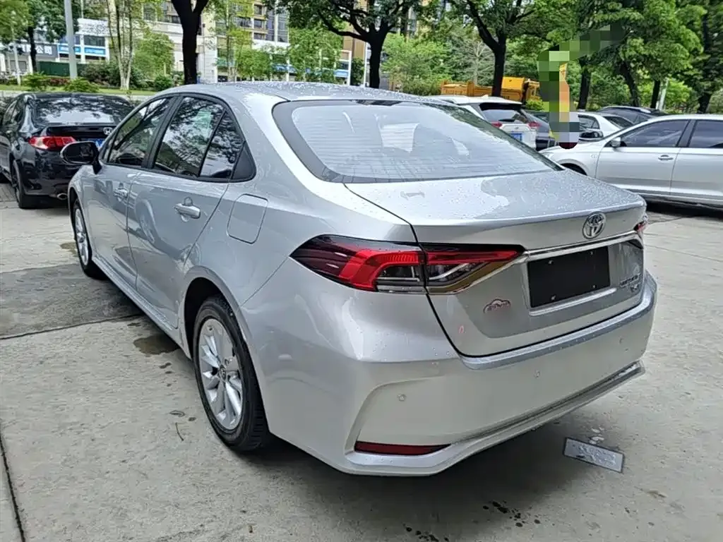 Toyota Corolla 2022 из CN, фото 7