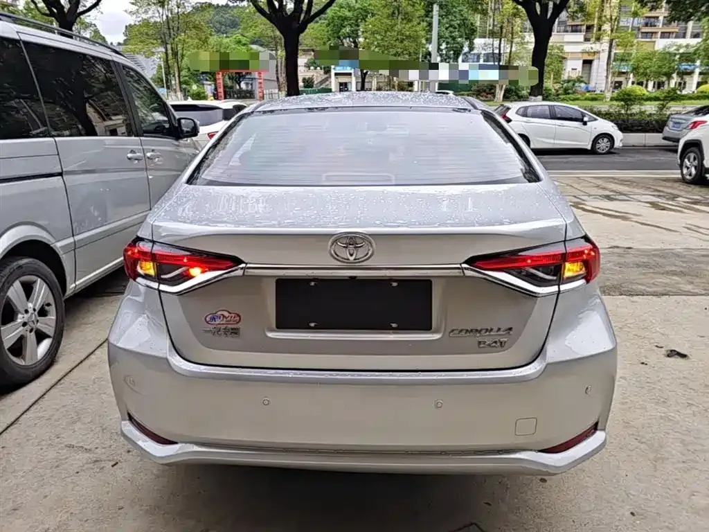 Toyota Corolla 2022 из CN, фото 9