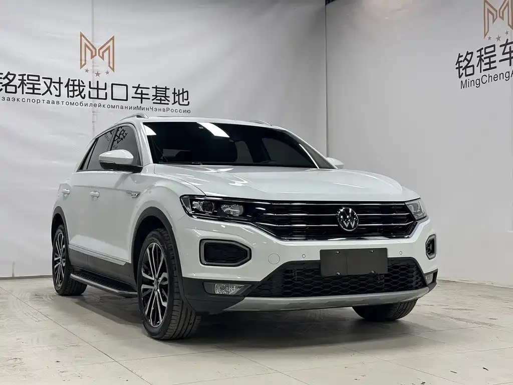 Volkswagen T-Roc — фото 8