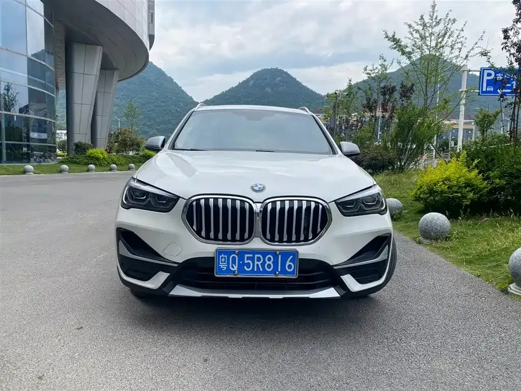 BMW X1 — фото 2