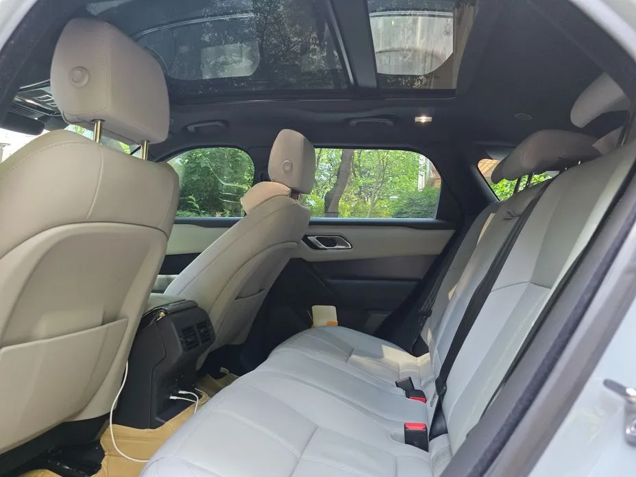 Land Rover Range Rover Velar 2026 из KR, фото 4