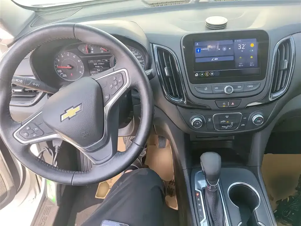 Chevrolet Equinox 2021 из CN, фото 10