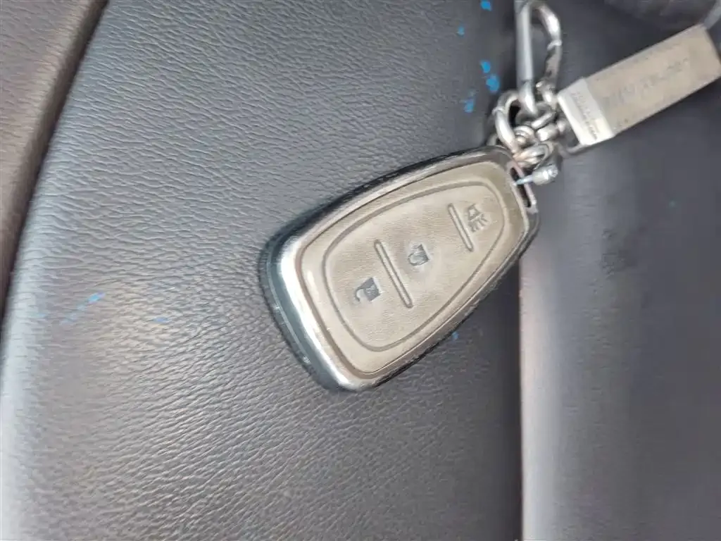 Chevrolet Equinox 2021 из CN, фото 2