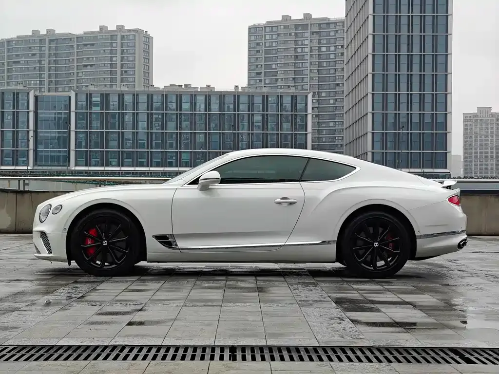 Bentley Continental — фото 2