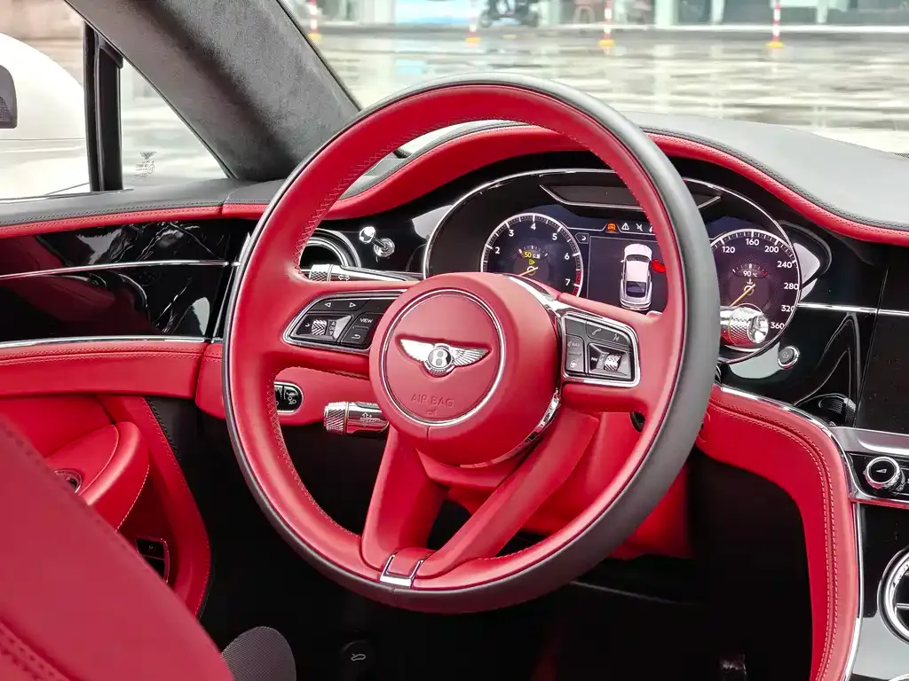 Bentley Continental — фото 6